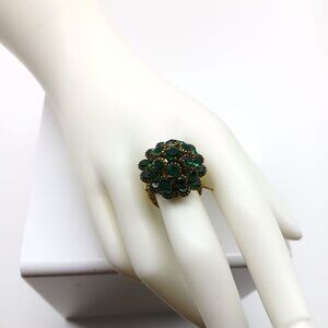 Vintage Gold-Tone Adjustable Cluster Cocktail Ring with Emerald Green Rhinestone